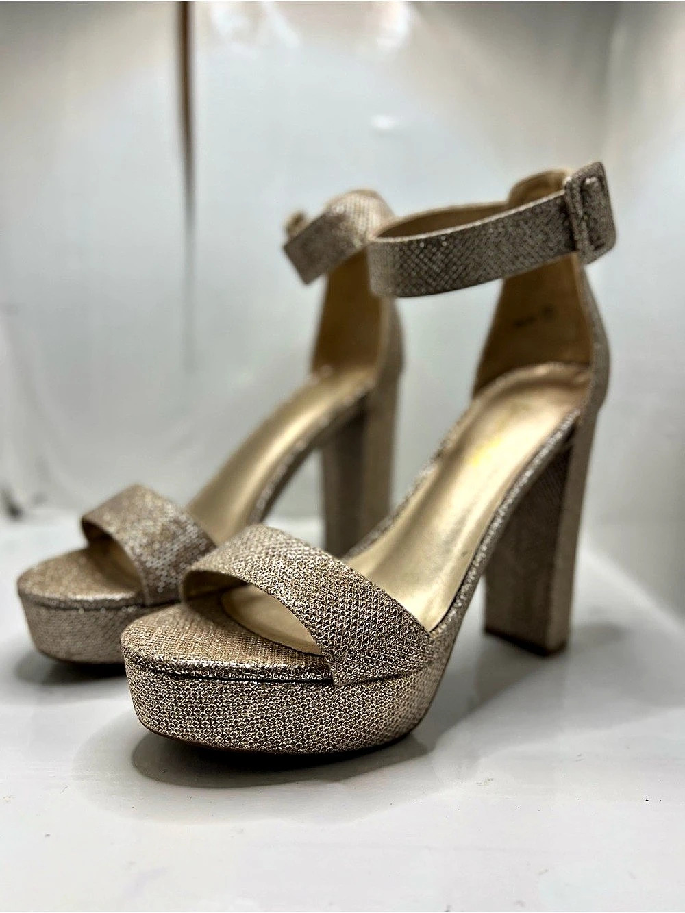 Dream Pairs HI-LO Gold Glitter Ankle Strap Block Heel Platform Sandals Platform